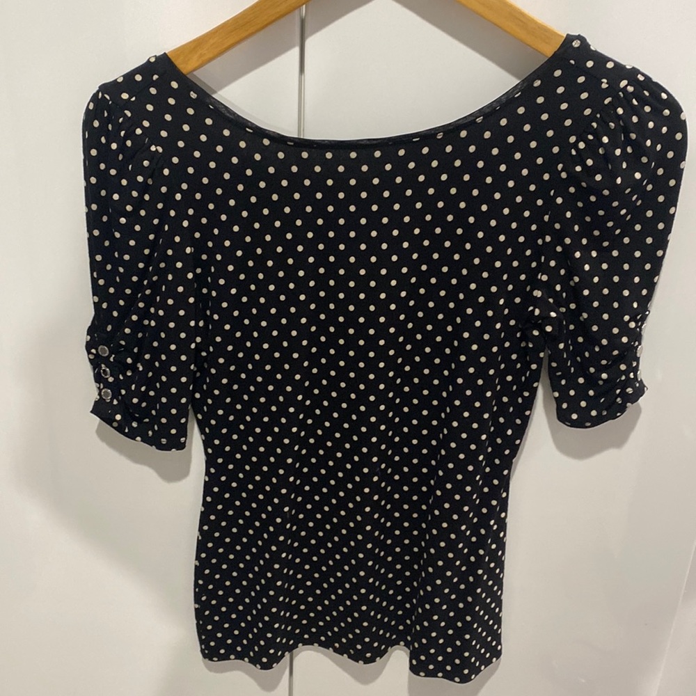 White House Black Market size XXS; polka dot
